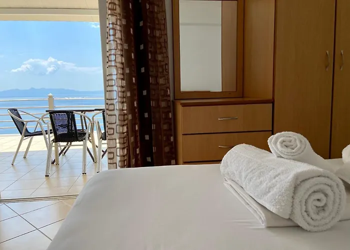 Qeparo Pano Rooms