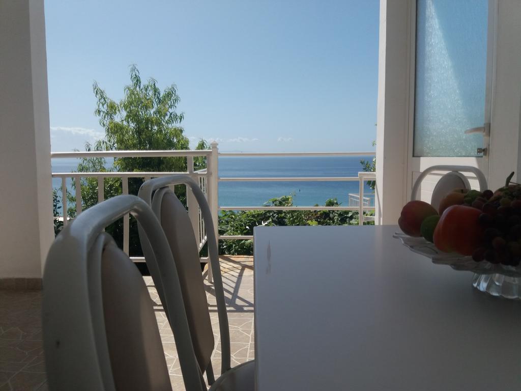 Apartment Pano *